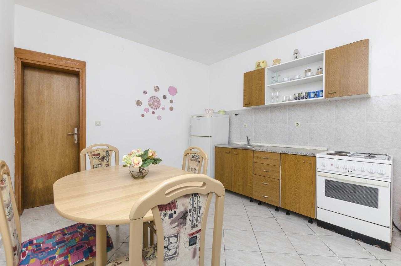 איוואן דולץ Apartments Helena מראה חיצוני תמונה
