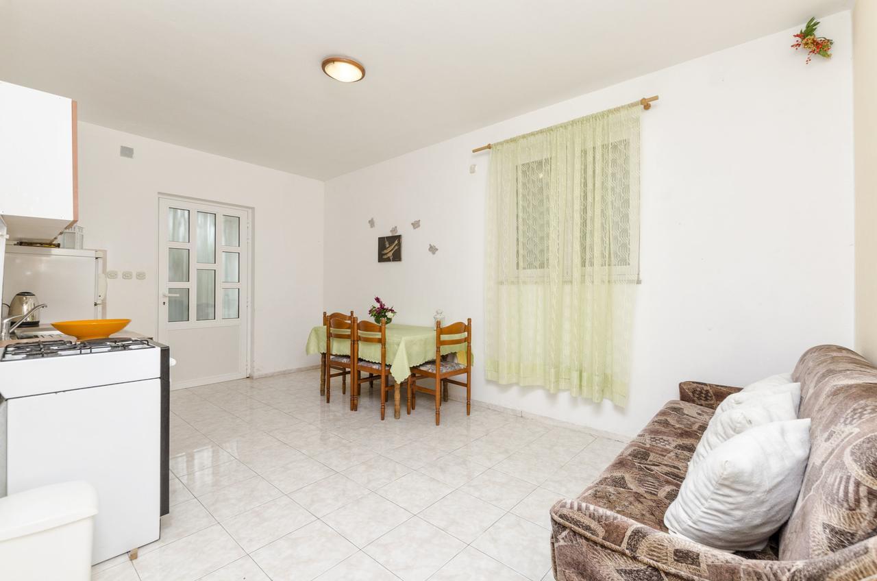 איוואן דולץ Apartments Helena מראה חיצוני תמונה
